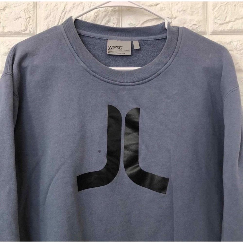 WESC Mens Blue Graphic Logo Crewneck Sweatshirt Pullover Casual‎